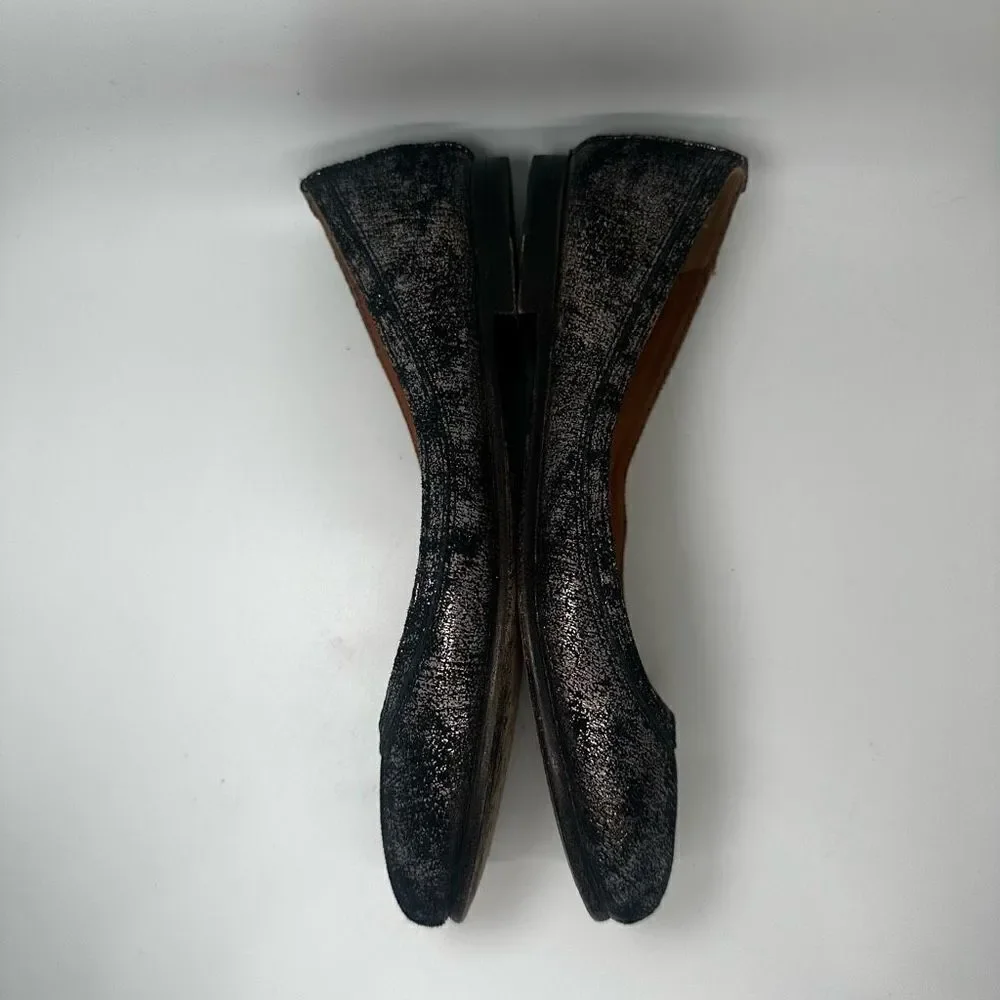 Frye Carson Flats